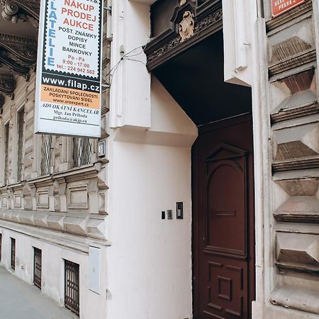 Апартаменты Sokolska Прага Экстерьер фото